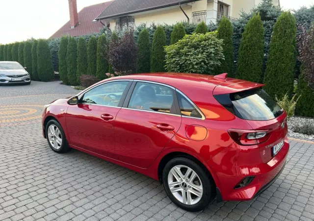KIA Ceed 1.6 CRDi SCR M