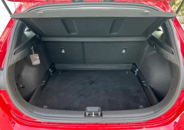 KIA Ceed 1.6 CRDi SCR M