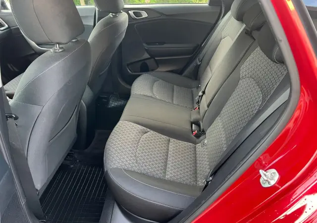 KIA Ceed 1.6 CRDi SCR M