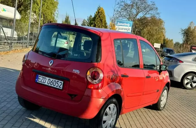 RENAULT Modus 