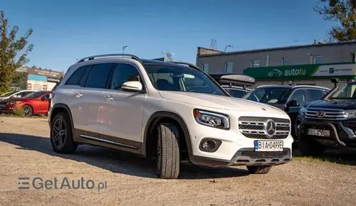 MERCEDES-BENZ GLB 