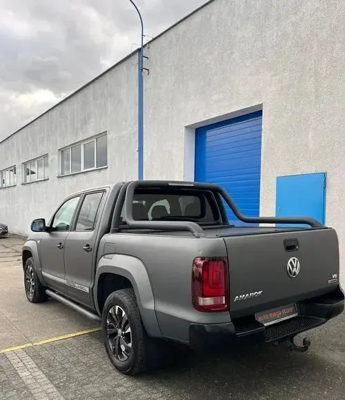 VOLKSWAGEN Amarok 