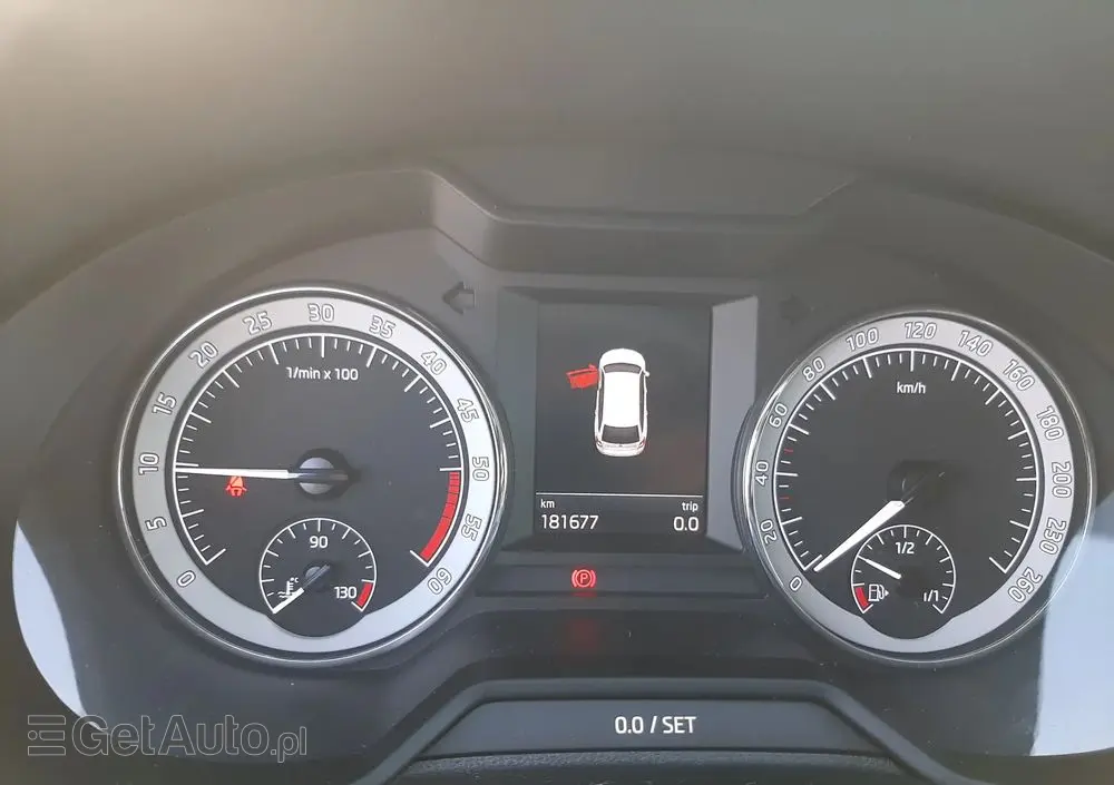 SKODA Octavia 1.6 TDI Sport Edition