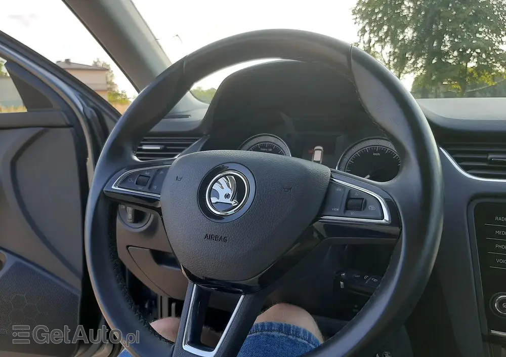 SKODA Octavia 1.6 TDI Sport Edition