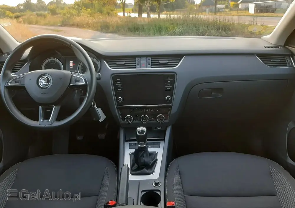 SKODA Octavia 1.6 TDI Sport Edition
