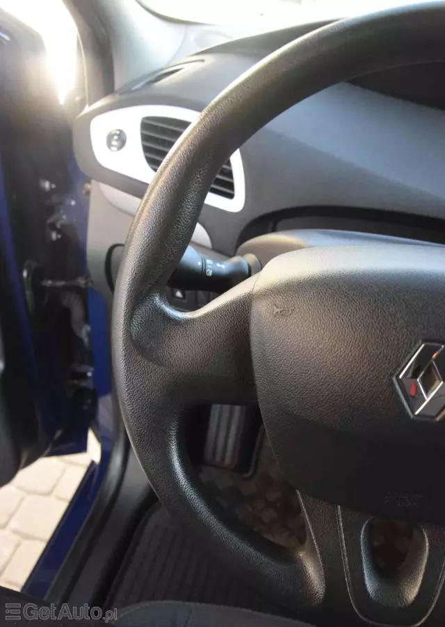 RENAULT Scenic 1.6 16V 110 Expression