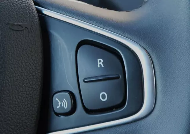 RENAULT Captur 0.9 Energy TCe Limited