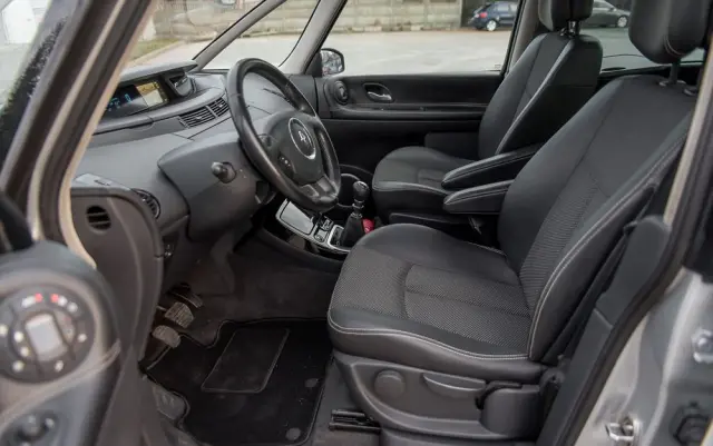 RENAULT Espace 