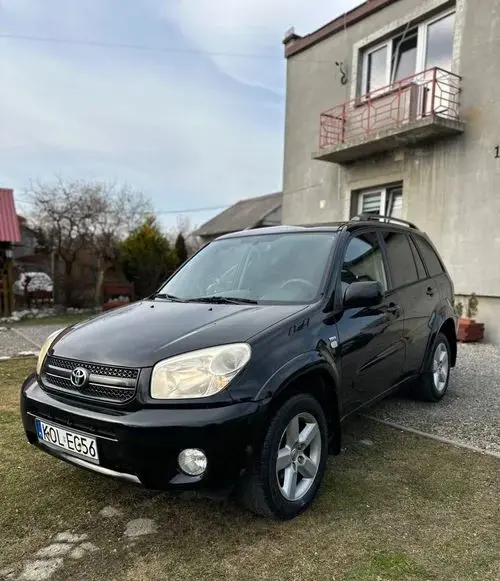 TOYOTA Rav 4 