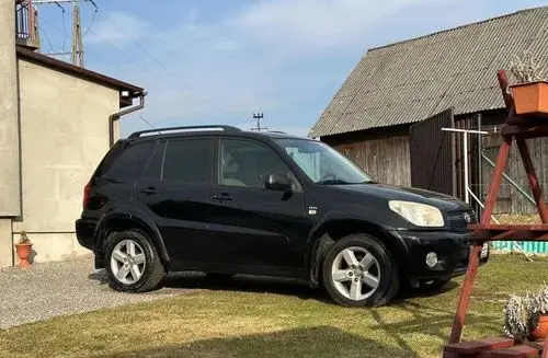 TOYOTA Rav 4 