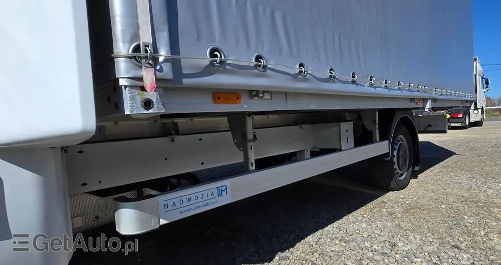 RENAULT Master 2x +zabudowa 12 palet-reg wysokości Spanie XXL 