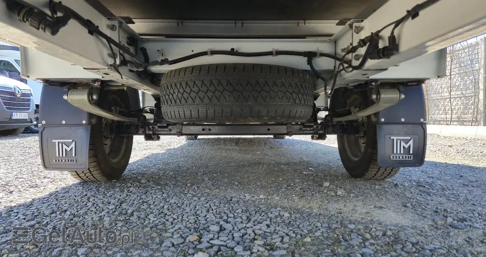 RENAULT Master 2x +zabudowa 12 palet-reg wysokości Spanie XXL 