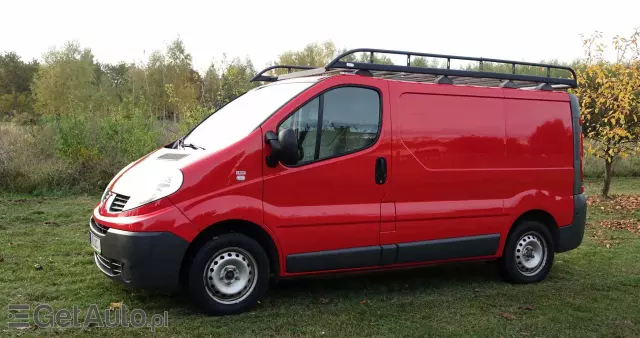 RENAULT TRAFIC 