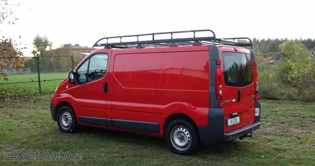 RENAULT TRAFIC 