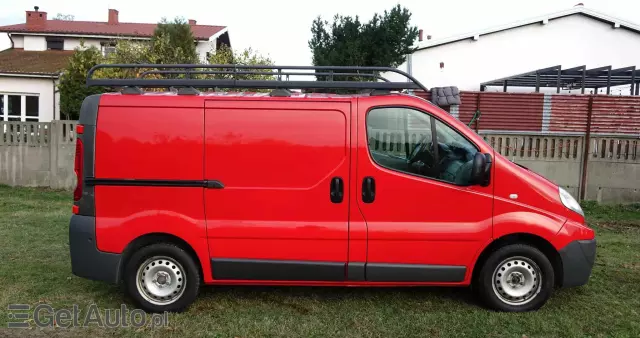 RENAULT TRAFIC 