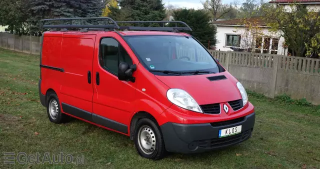 RENAULT TRAFIC 