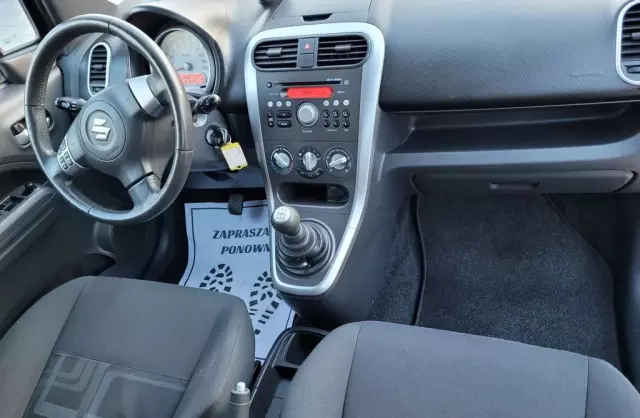 SUZUKI Splash 