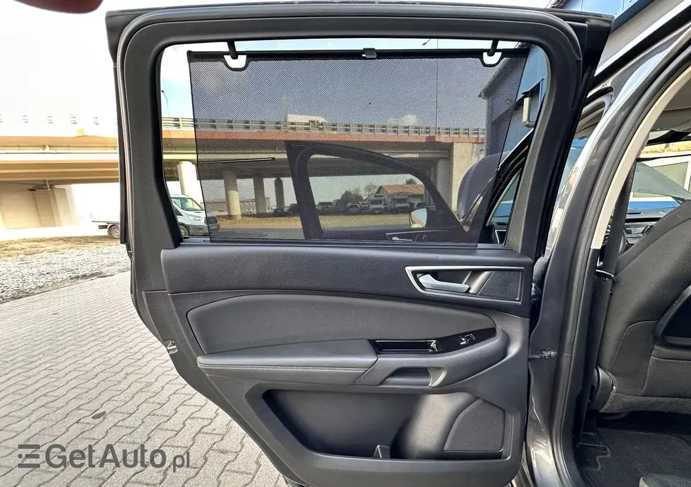 FORD S-Max 2.0 TDCi Bi-Turbo Titanium