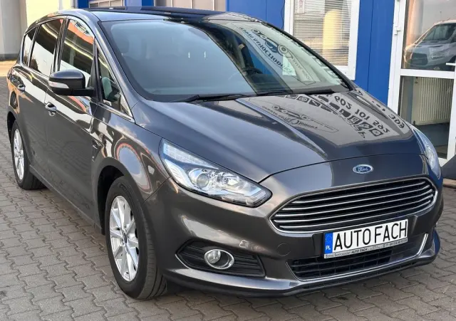 FORD S-Max 2.0 TDCi Bi-Turbo Titanium