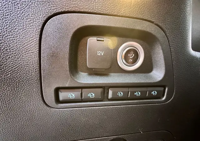 FORD S-Max 2.0 TDCi Bi-Turbo Titanium