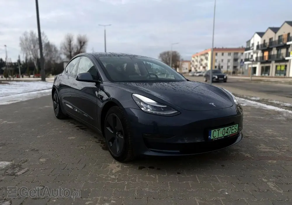 TESLA Model 3 Premium Langstreckenbatterie AWD Dual Motor