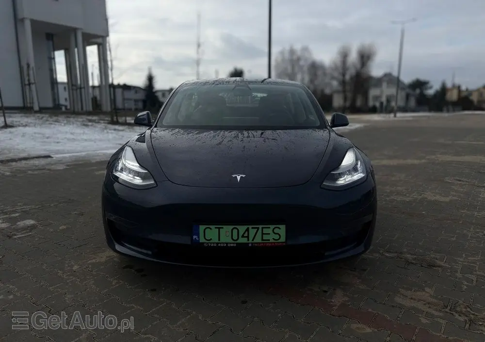 TESLA Model 3 Premium Langstreckenbatterie AWD Dual Motor