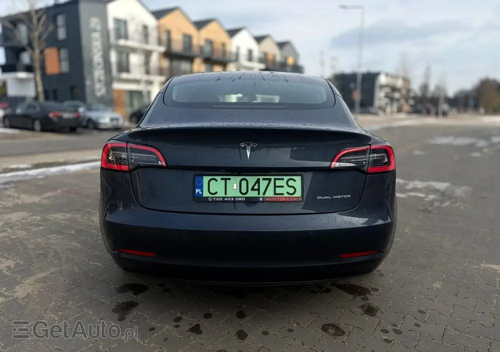 TESLA Model 3 Premium Langstreckenbatterie AWD Dual Motor
