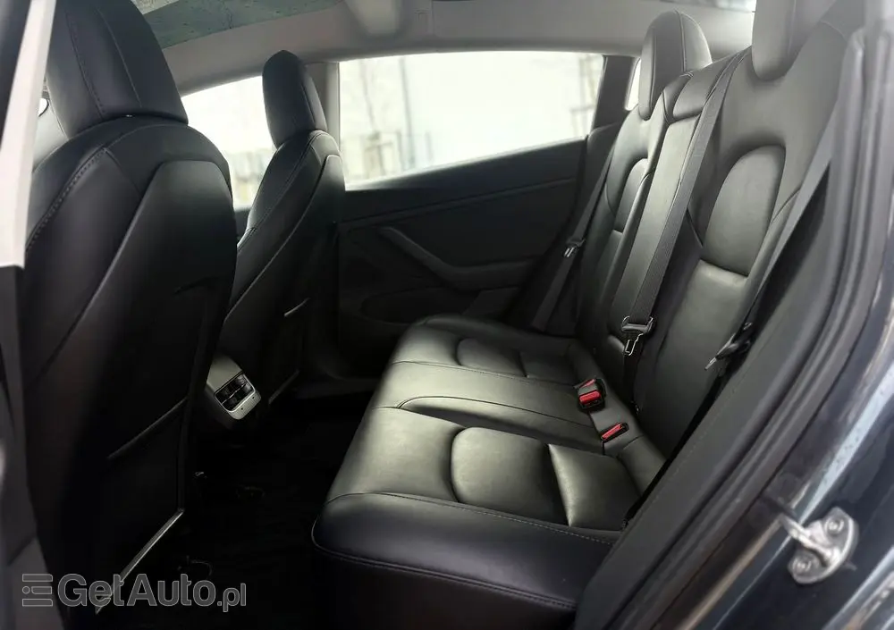 TESLA Model 3 Premium Langstreckenbatterie AWD Dual Motor