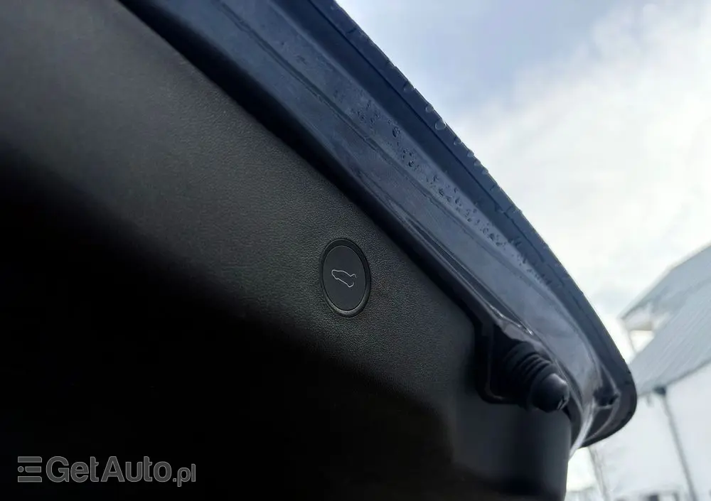 TESLA Model 3 Premium Langstreckenbatterie AWD Dual Motor