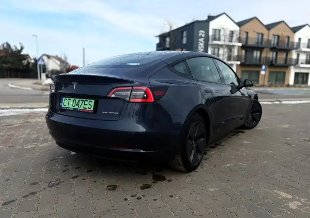 TESLA Model 3 Premium Langstreckenbatterie AWD Dual Motor