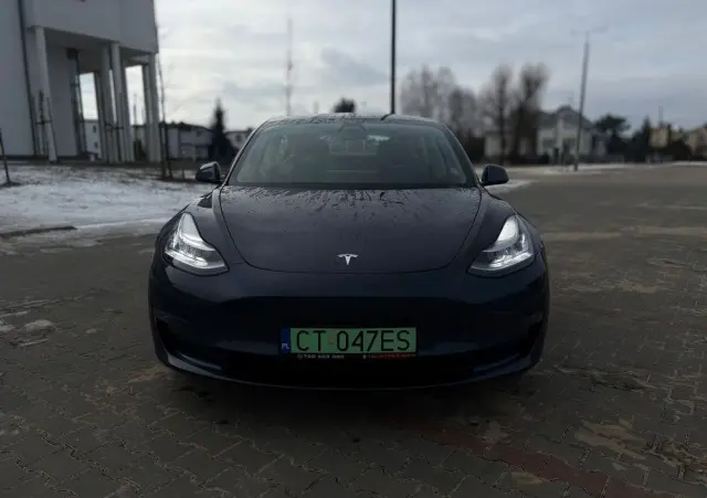 TESLA Model 3 Premium Langstreckenbatterie AWD Dual Motor