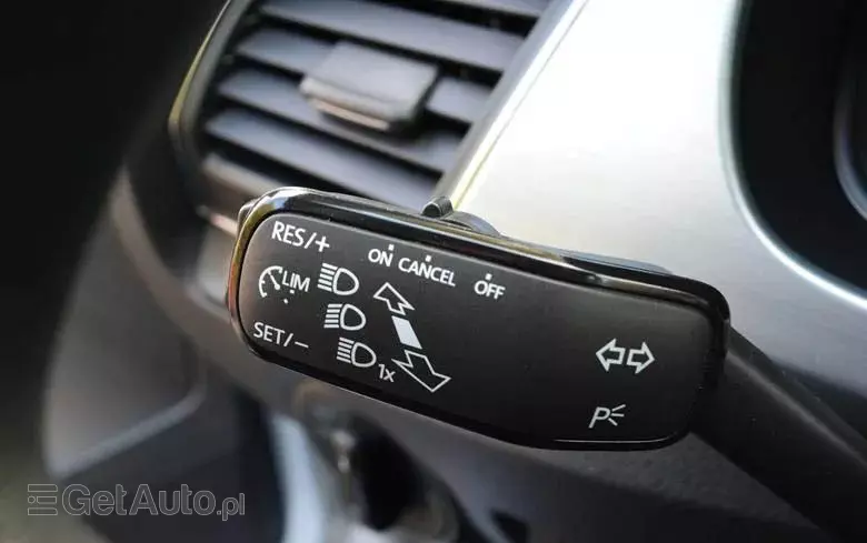 SKODA Fabia 1.0 TSI Ambition