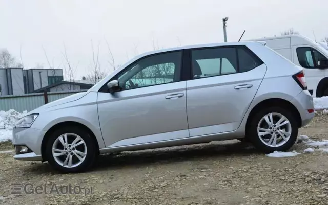 SKODA Fabia 1.0 TSI Ambition