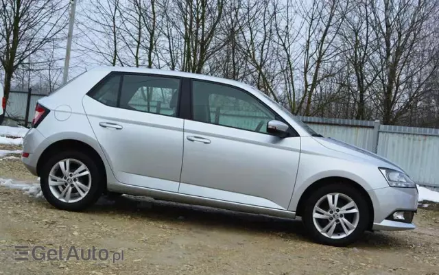 SKODA Fabia 1.0 TSI Ambition