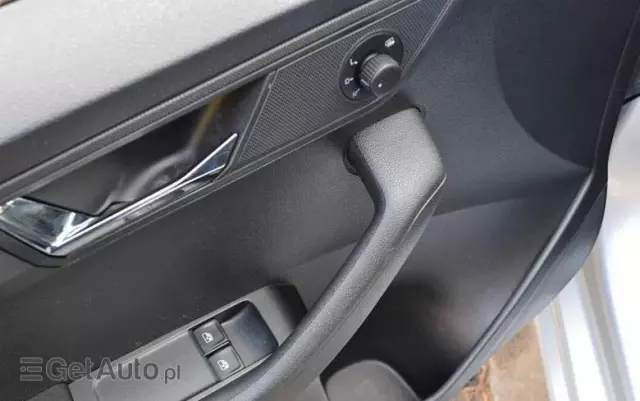 SKODA Fabia 1.0 TSI Ambition