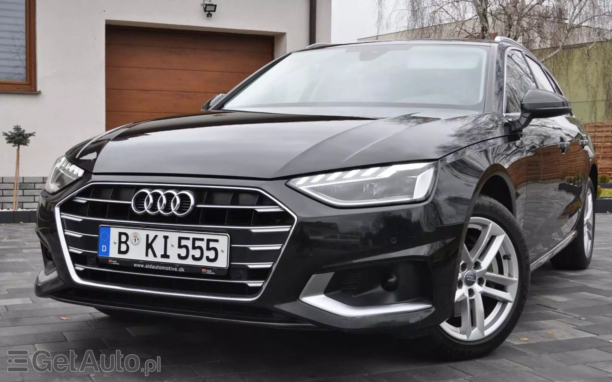 AUDI A4 40 TDI Advanced S tronic