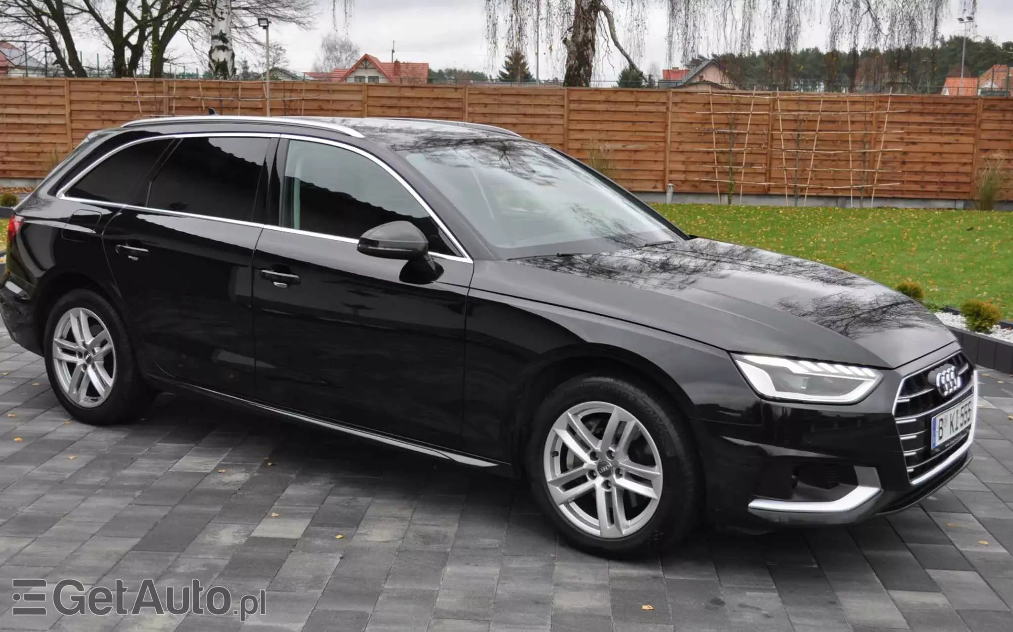 AUDI A4 40 TDI Advanced S tronic