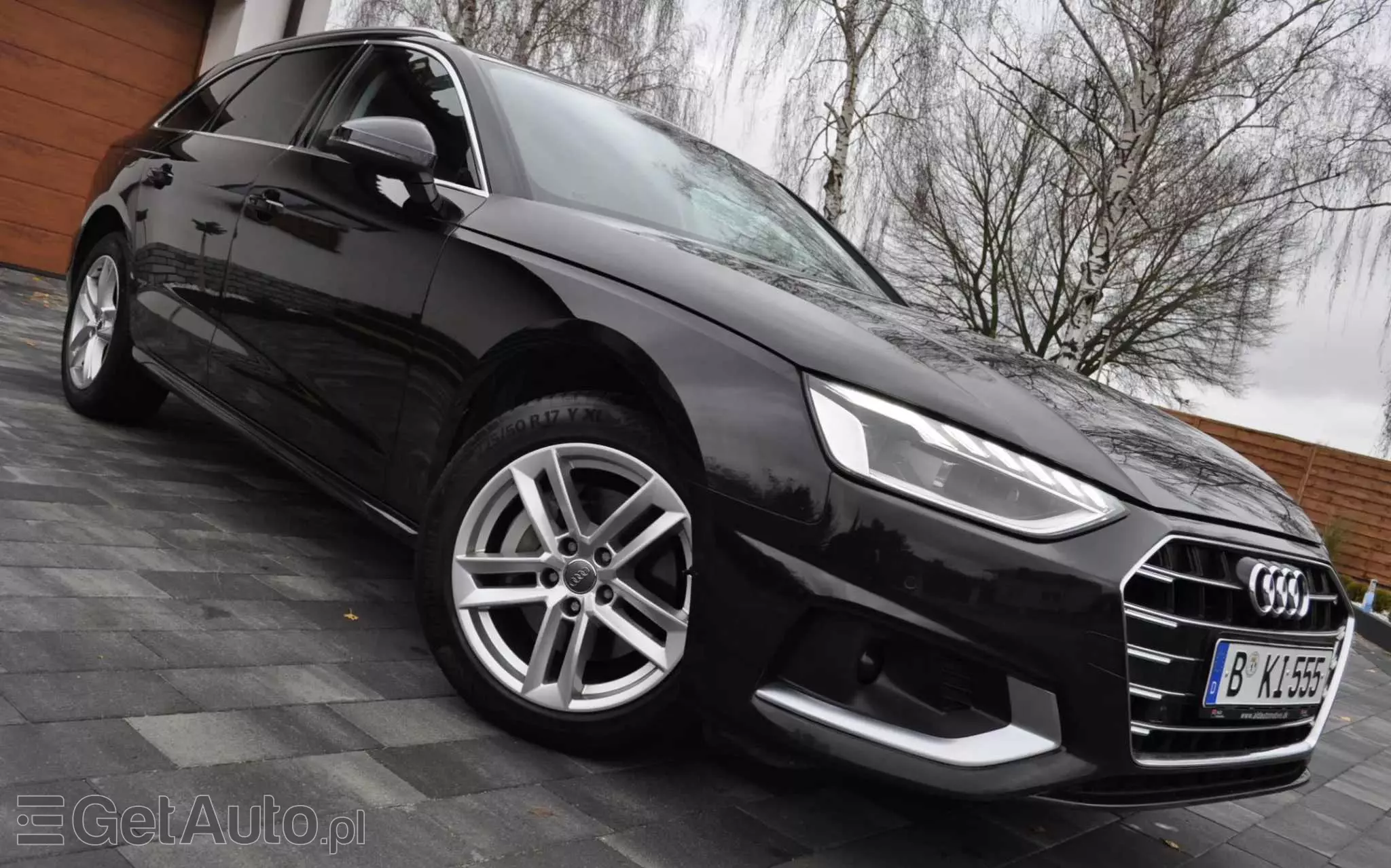AUDI A4 40 TDI Advanced S tronic