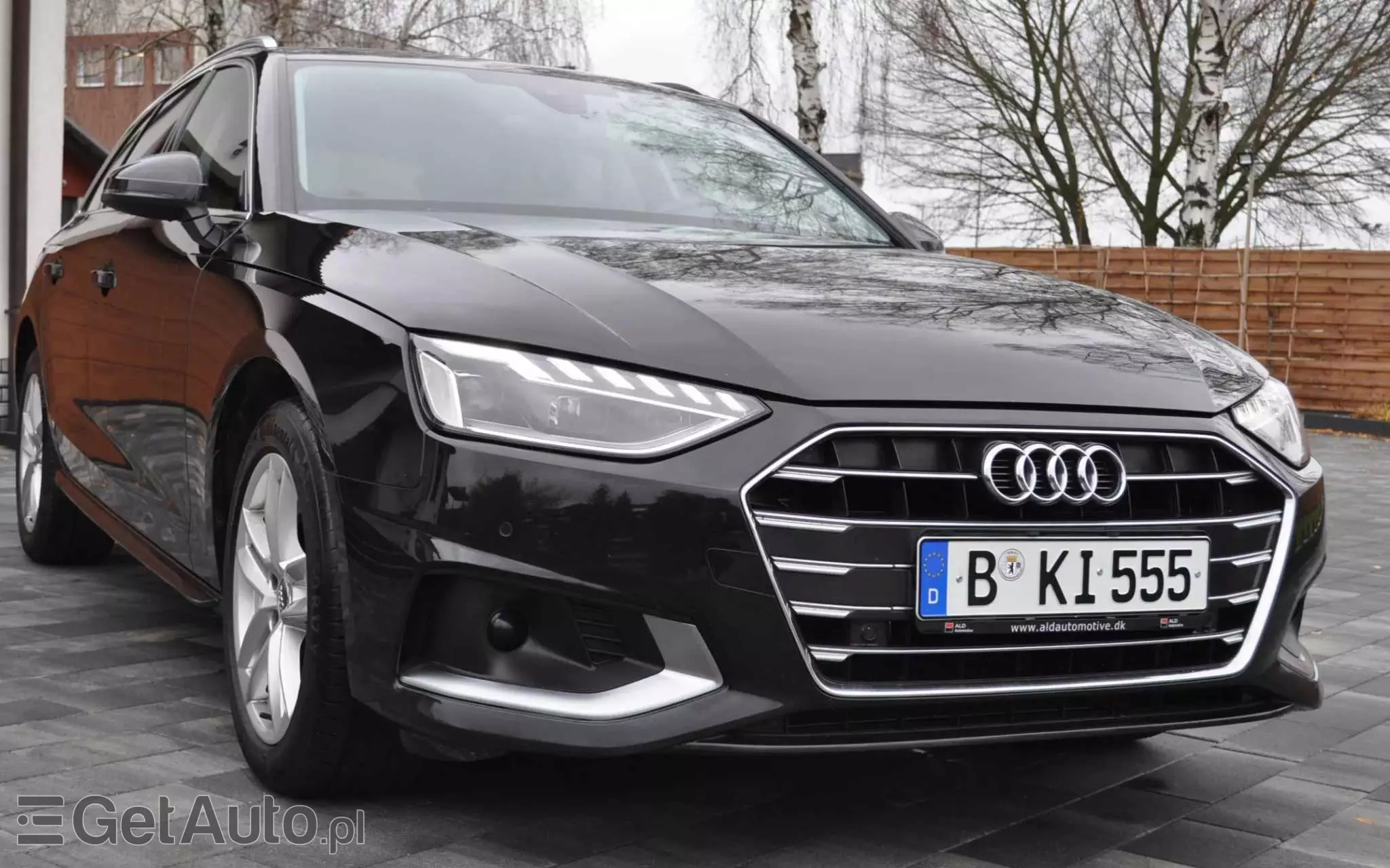 AUDI A4 40 TDI Advanced S tronic