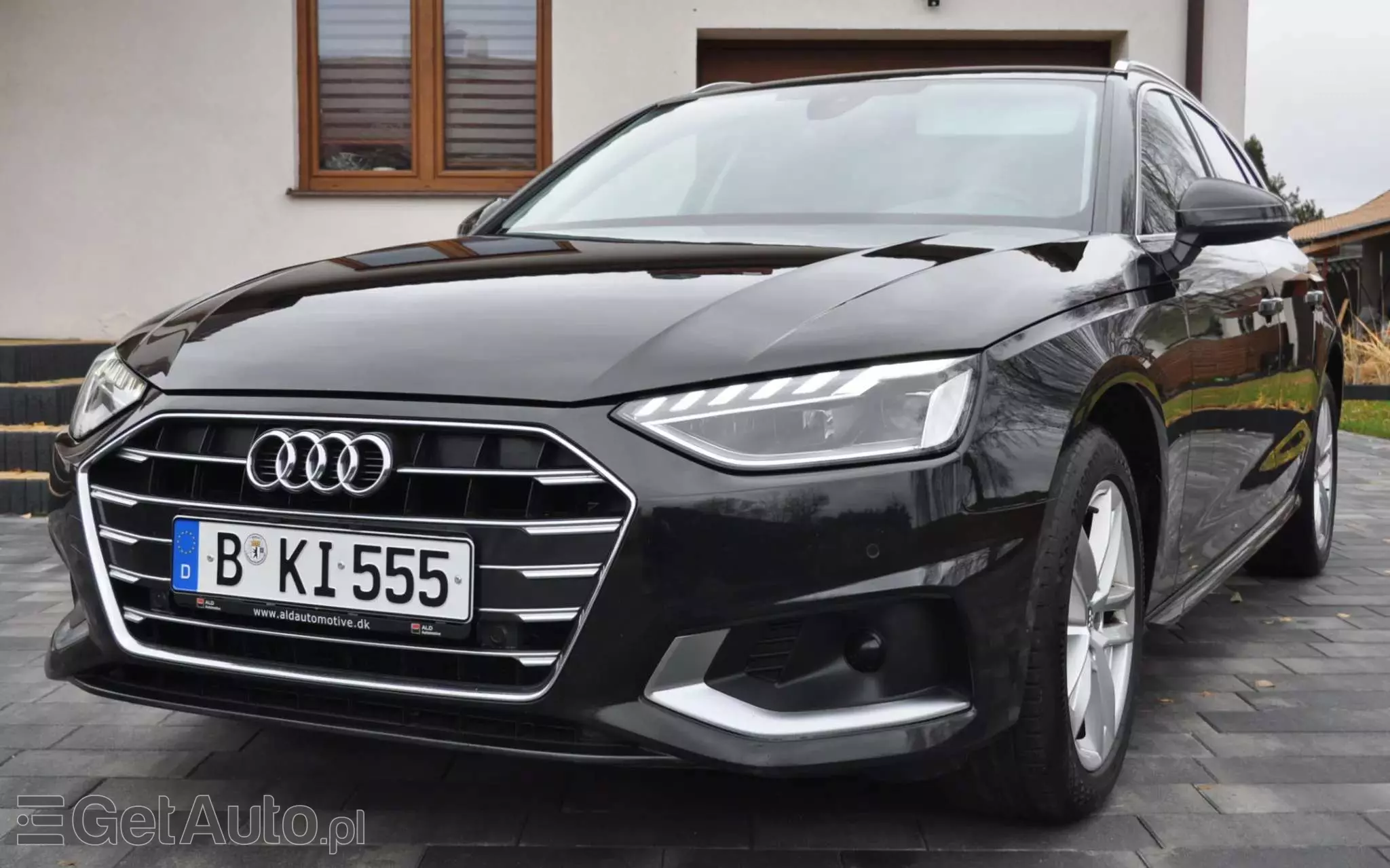 AUDI A4 40 TDI Advanced S tronic