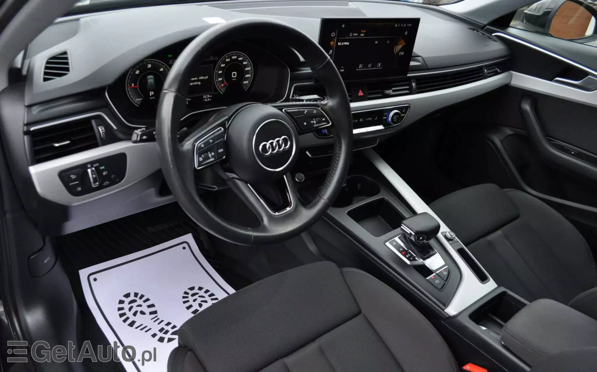 AUDI A4 40 TDI Advanced S tronic