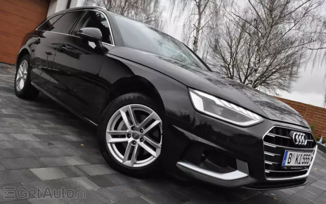 AUDI A4 40 TDI Advanced S tronic