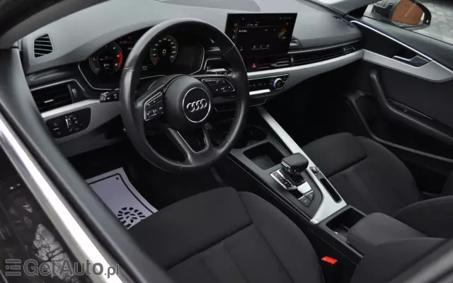 AUDI A4 40 TDI Advanced S tronic