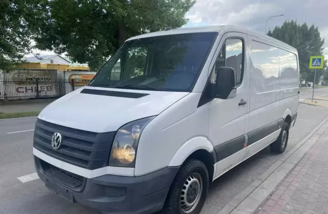 VOLKSWAGEN Crafter 