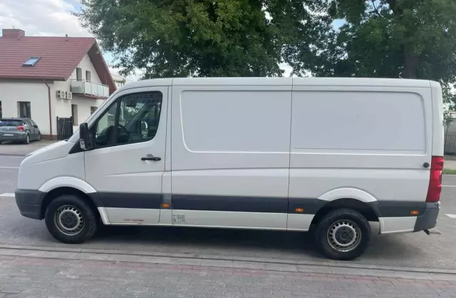 VOLKSWAGEN Crafter 