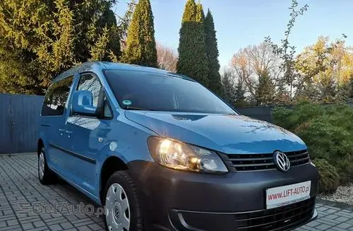 VOLKSWAGEN Caddy California 