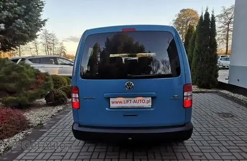 VOLKSWAGEN Caddy California 