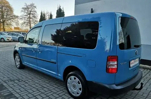 VOLKSWAGEN Caddy California 