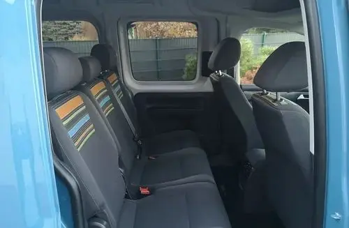 VOLKSWAGEN Caddy California 