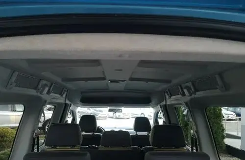 VOLKSWAGEN Caddy California 